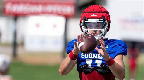 OU football's retooled offensive line look faces Temple in 2024 .